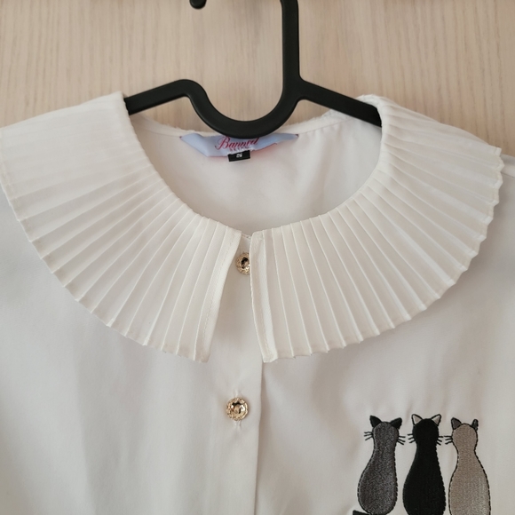 Banned Retro Cat Pleated Neck Blouse Sz S - Picture 4 of 7